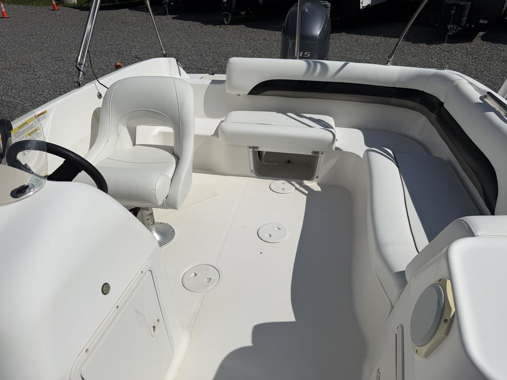 2012 Hurricane Sundeck 188, $ 14,900.00