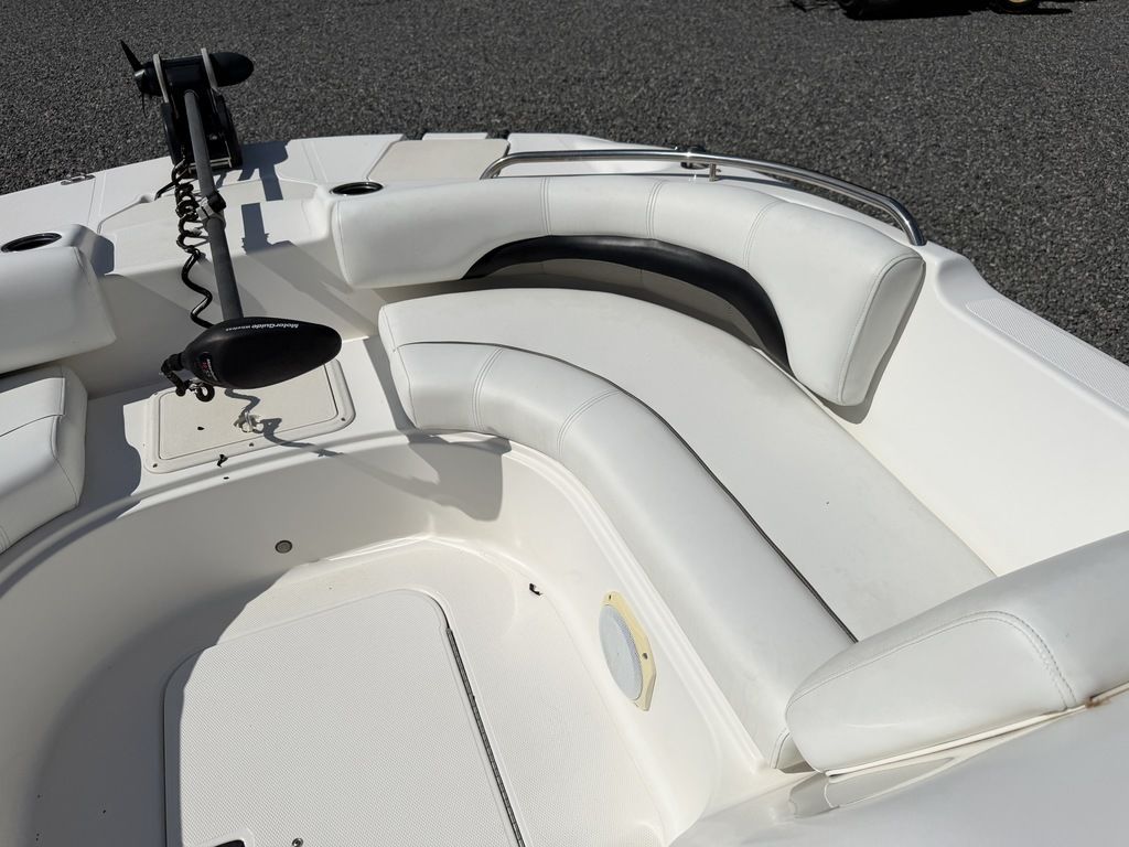 2012 Hurricane Sundeck 188, $ 14,900.00