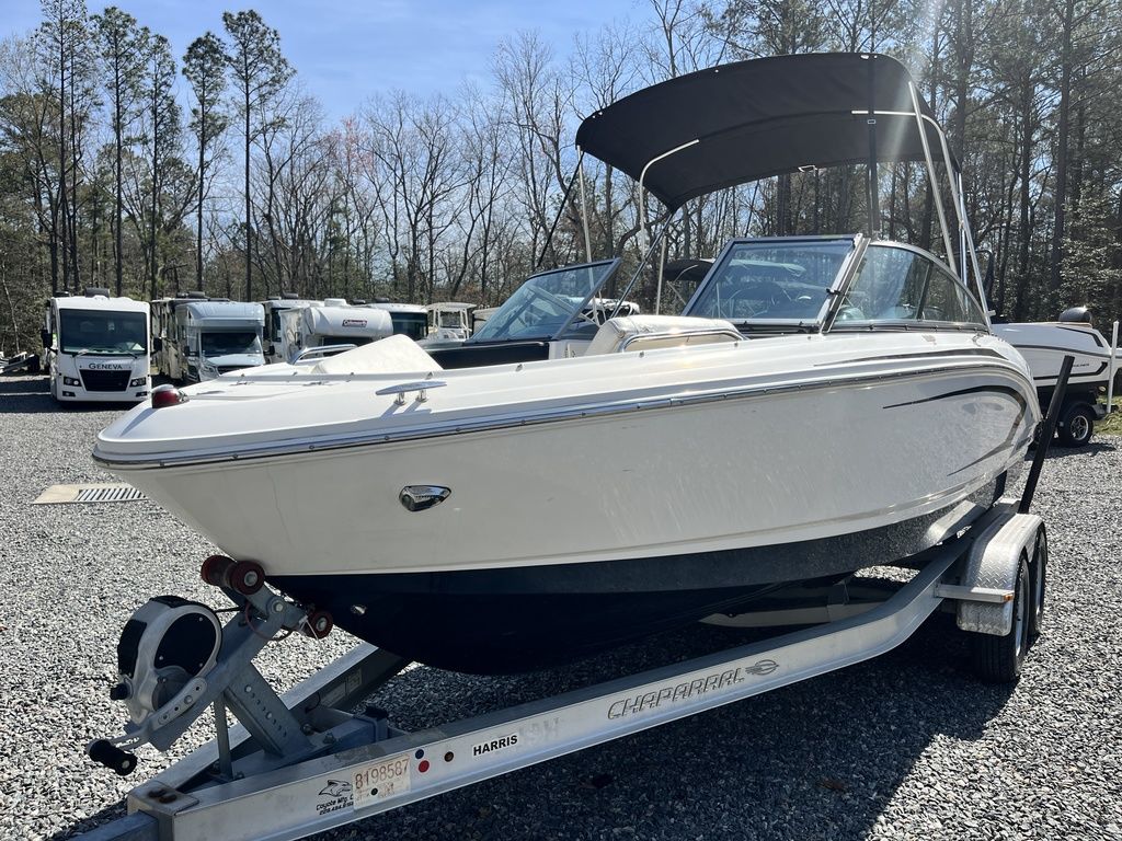 2016 Chaparral H2O 21 Sport, $ 19,900.00