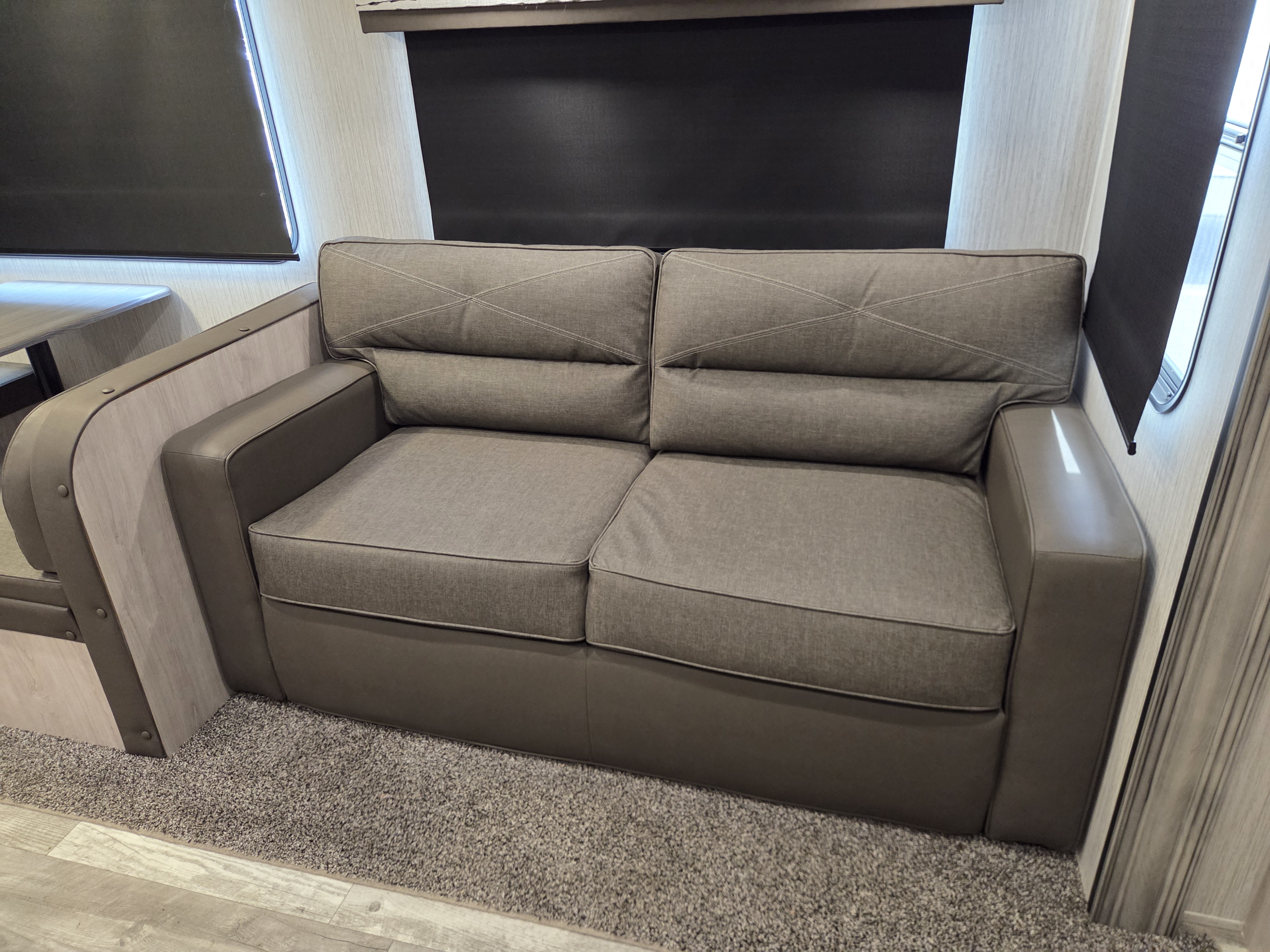 2022 Forest River Sandpiper 3330BH, $ 54,995