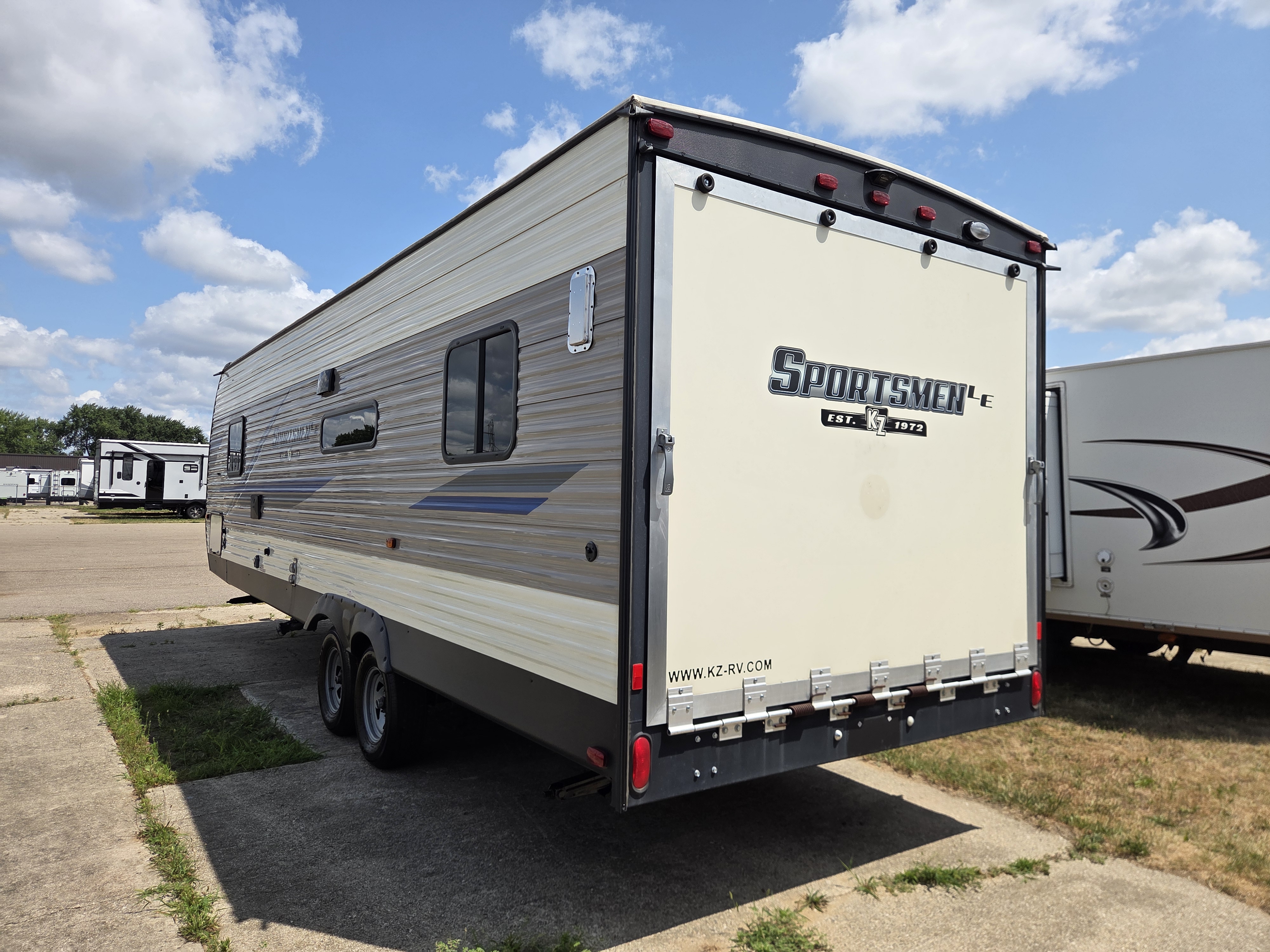2020 KZ Sportsmen LE 270THLE, $ 18,990