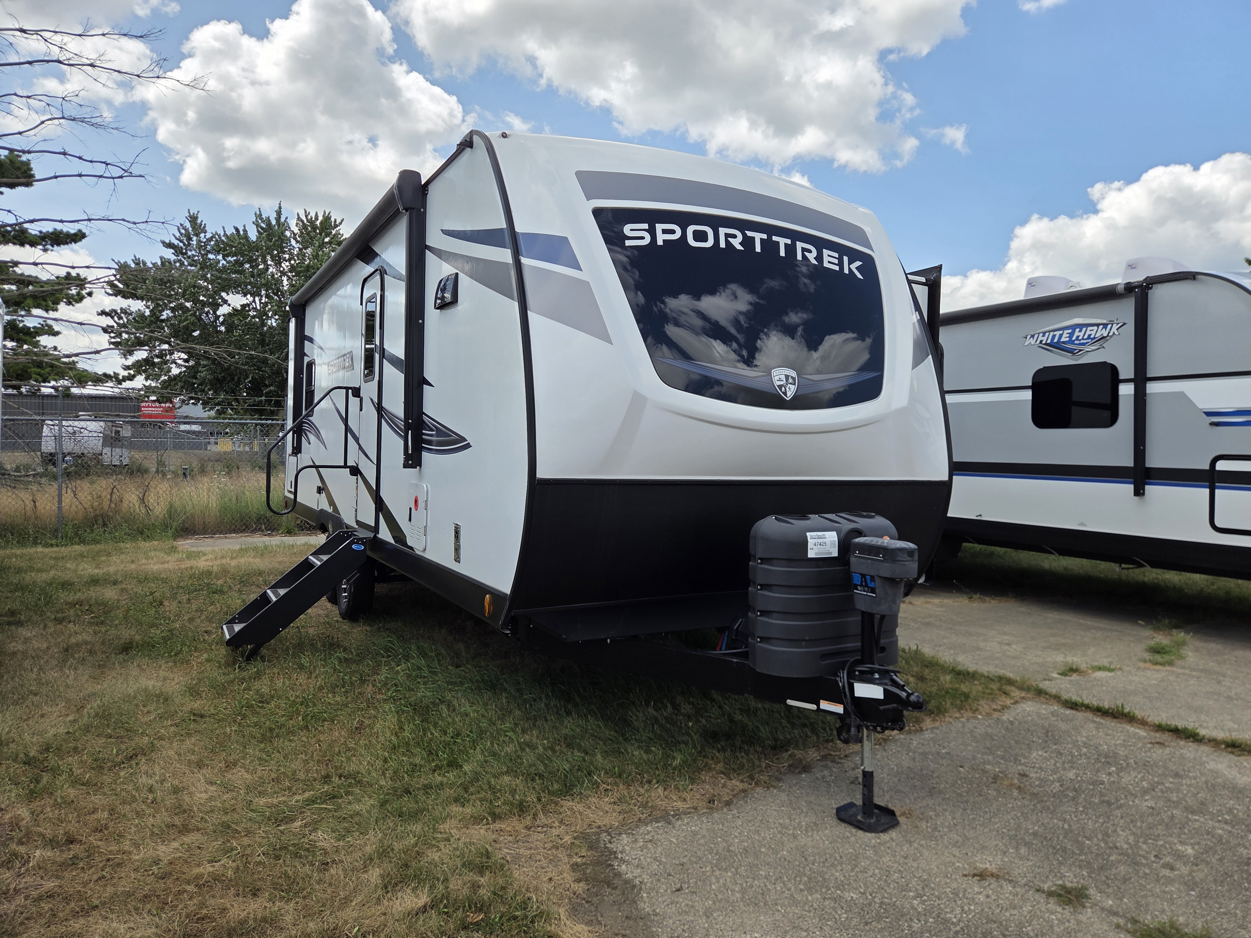 2024 Venture SportTrek ST251VFK, $ 29,990