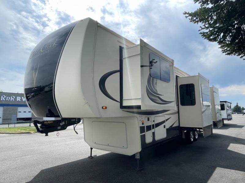 2019 Forest River Cedar Creek Champagne Edition 38, $ 59,990
