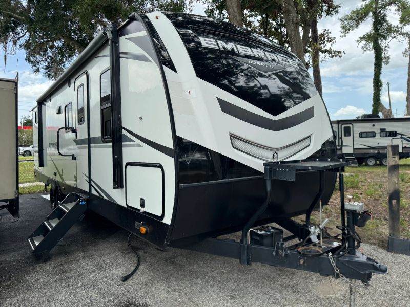 2021 Cruiser RV Embrace, $ 18,900