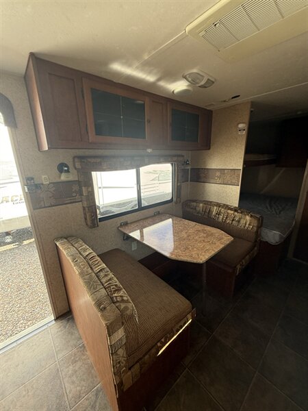 2012 Skyline NOMAD JOEY 252, $ 10,450