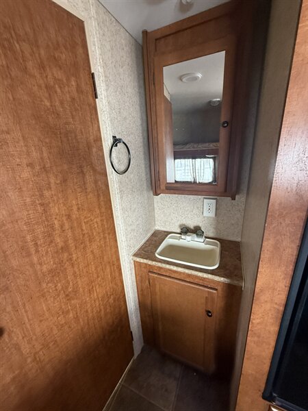 2012 Skyline NOMAD JOEY 252, $ 10,450