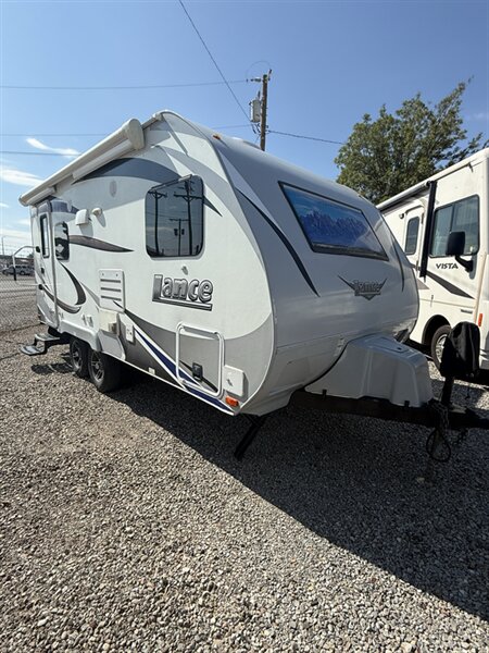 2017 Lance Travel Trailer 1685, $ 19,999