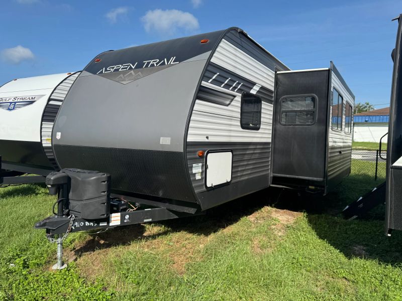 2022 Dutchmen Aspen Trail, $ 19,900