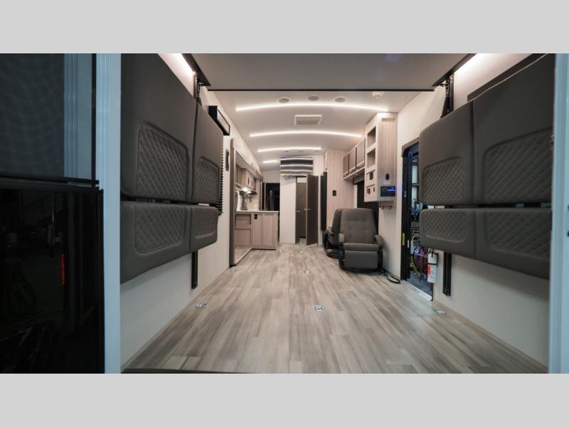 2025 Cruiser RV Stryker ST-2916, $ 87,475