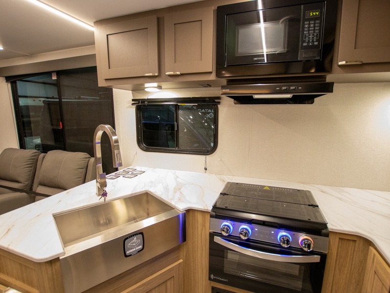 2025 Cruiser RV Avenir 29RK, $ 28,990