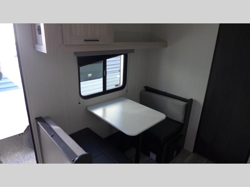 2025 Cruiser RV Avenir XLT 17BH, $ 12,990