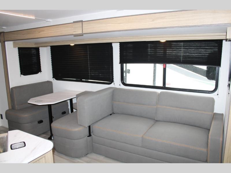 2025 Cruiser RV Avenir 24RB, $ 25,990