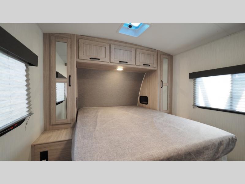 2024 Cruiser RV Shadow Cruiser SC260RBS, $ 28,990