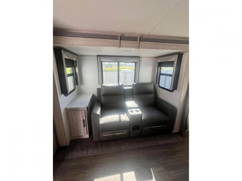 2022 Cruiser RV Twilight Signature TWS 2100, $ 28,999