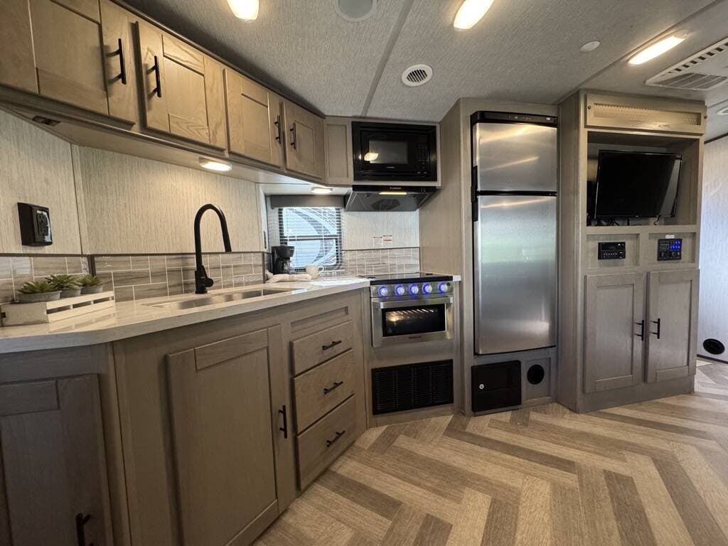 2021 Cruiser RV Twilight Signature Series TWS2620, $ 25,995