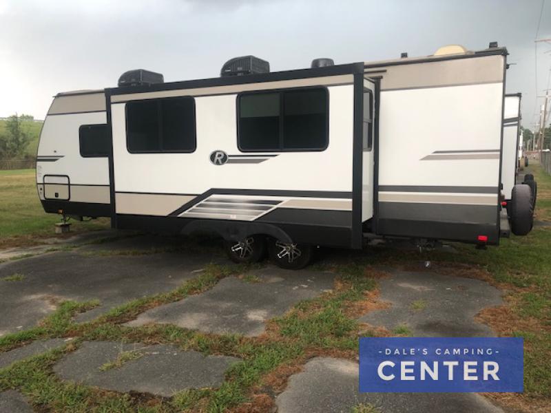 2020 Cruiser RV Radiance Ultra Lite R-25RB, $ 26,000