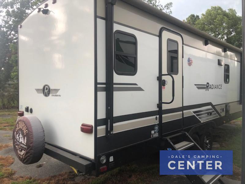 2020 Cruiser RV Radiance Ultra Lite R-25RB, $ 26,000