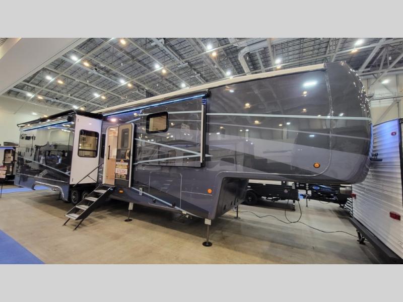 2025 DRV Mobile Suites MS Houston, $ 273,314