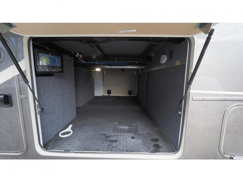 2022 DRV Mobile Suites 40KSSB4, $ 221,242