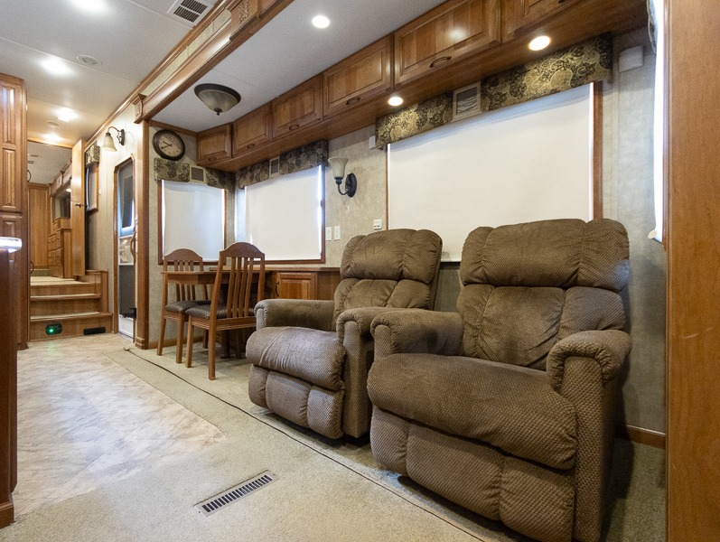 2015 DRV Mobile Suites 38RSSA, $ 0