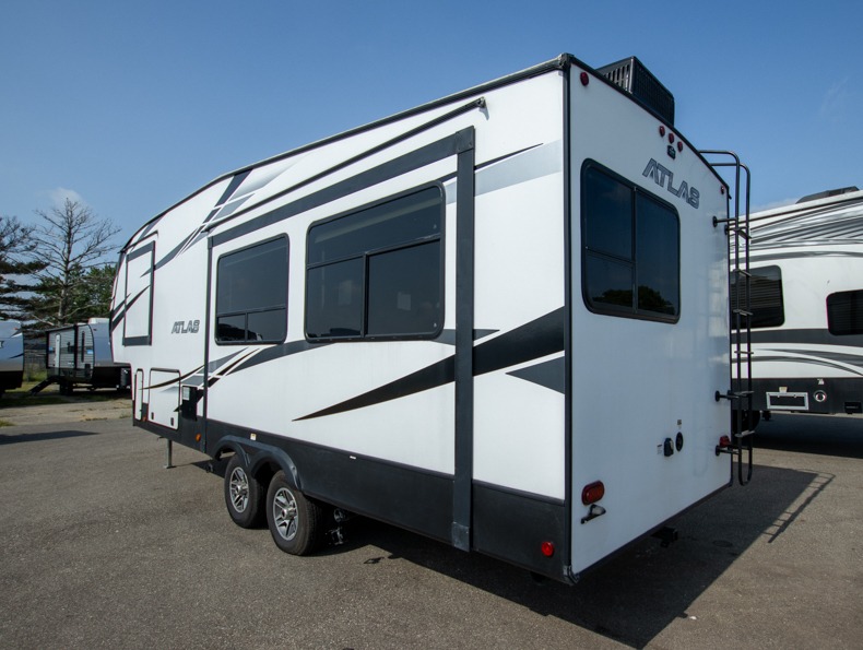 2020 Dutchmen Atlas 2502REF, $ 0