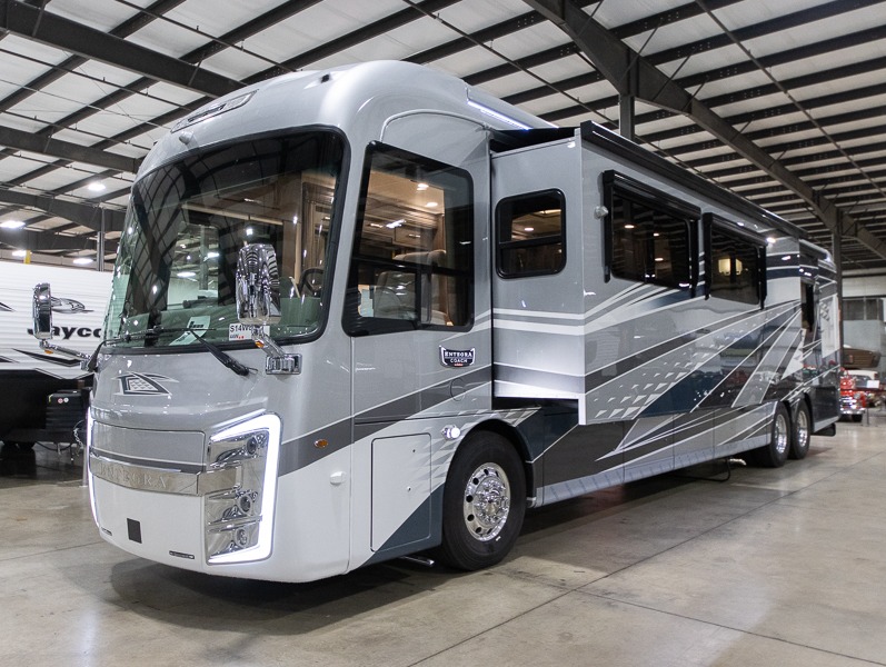 2025 Entegra Coach Anthem 44W, $ 519,990