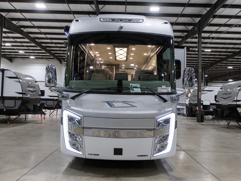 2025 Entegra Coach Anthem 44W, $ 519,990