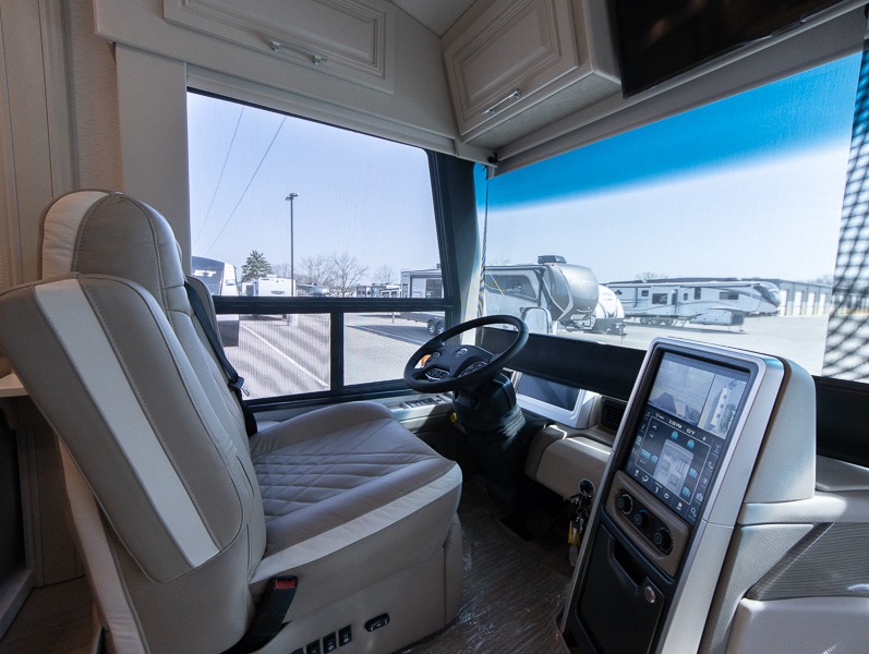 2025 Entegra Coach Anthem 44R, $ 519,990