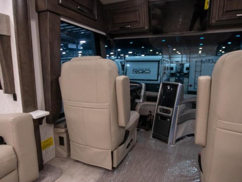 2024 Entegra Coach Anthem 44D, $ 750,413