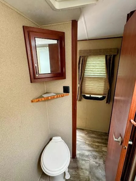 2015 EverGreen Element ET30FLS, $ 18,999