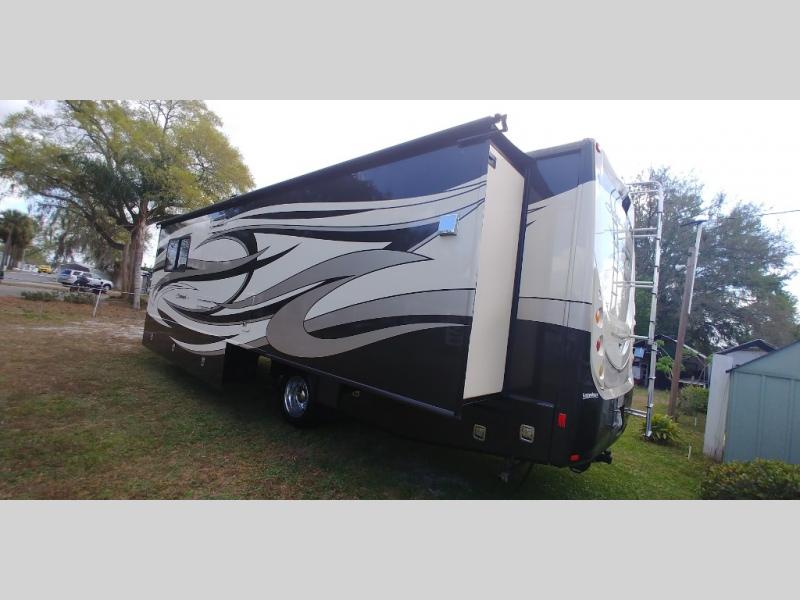 2012 Fleetwood Southwind® 36S, $ 54,999