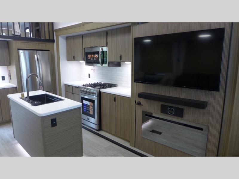 2026 Forest River Salem Grand Villa 42FLDL, $ 0