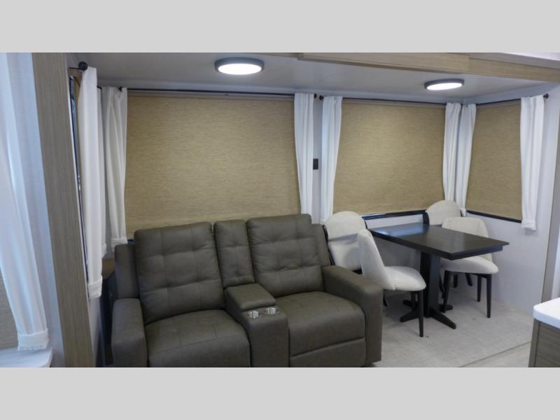 2026 Forest River Salem Grand Villa 42FLDL, $ 0