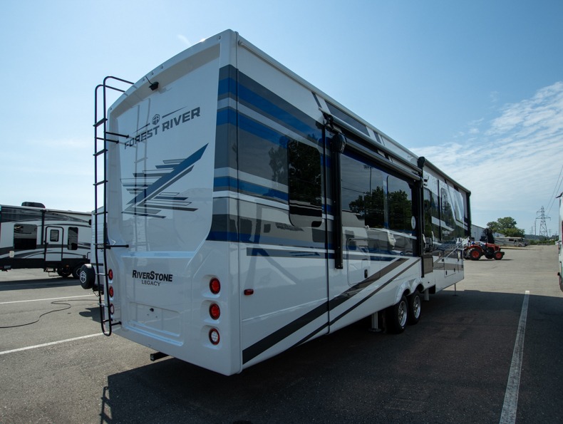 2026 Forest River Riverstone 39RKFB, $ 0