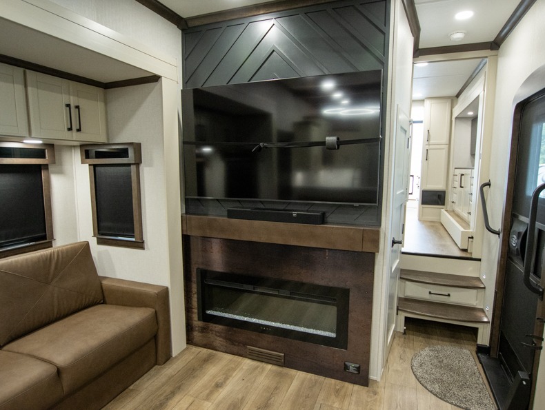 2026 Forest River Riverstone 39RKFB, $ 0