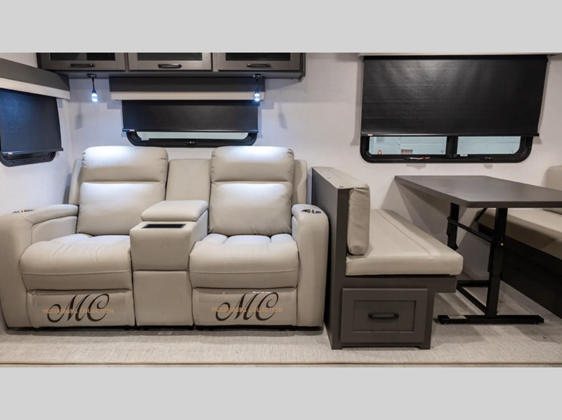 2026 Forest River Flagstaff Super Lite 26FKBS, $ 0