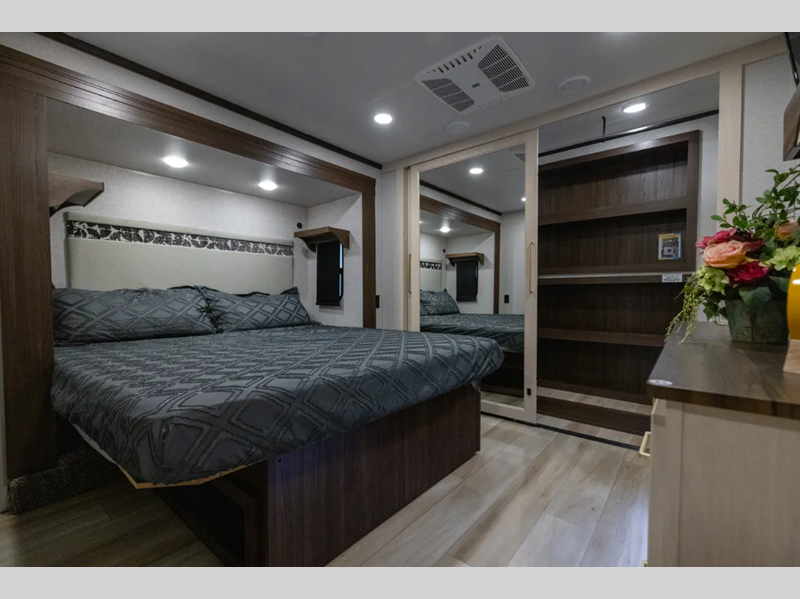 2026 Forest River Cedar Creek Experience 39RKB, $ 0