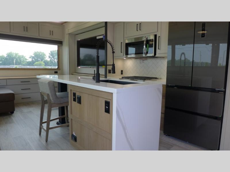 2026 Forest River Sandpiper 3900HBLR, $ 0