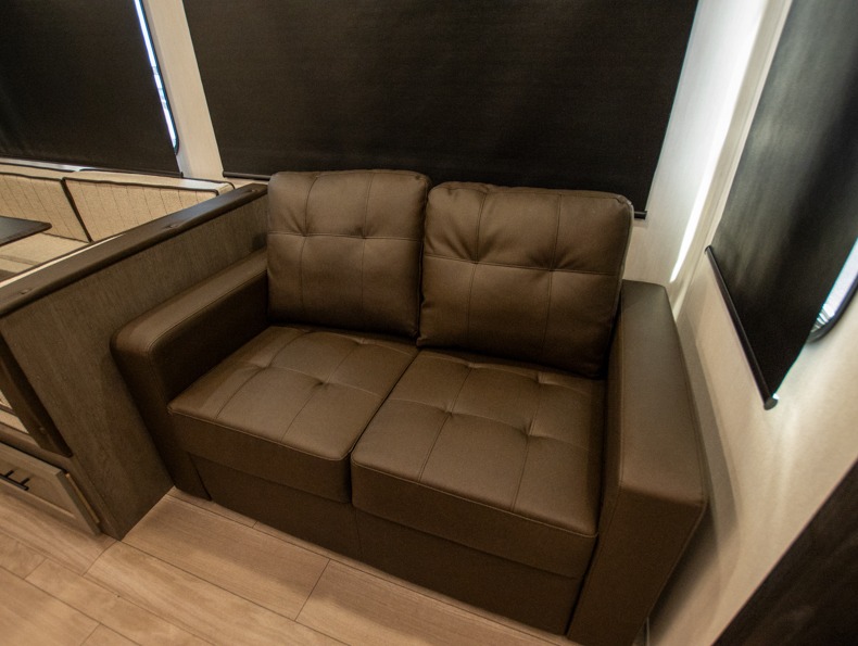 2026 Forest River Cherokee Arctic Wolf 287BH, $ 0