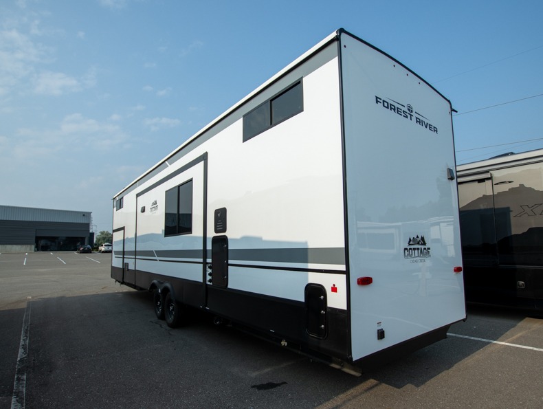 2026 Forest River Cedar Creek Cottage 40CBK, $ 0