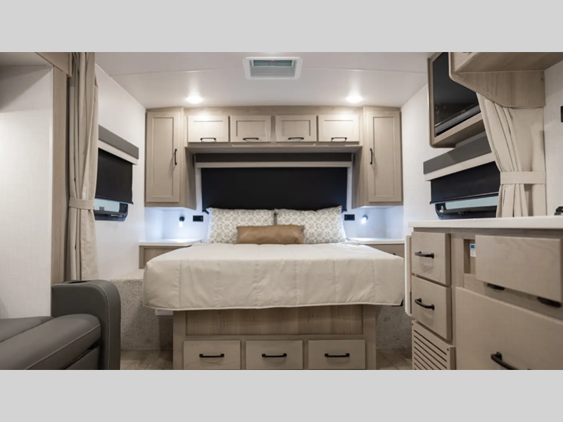 2026 Forest River Flagstaff Micro Lite 21FBRS, $ 0