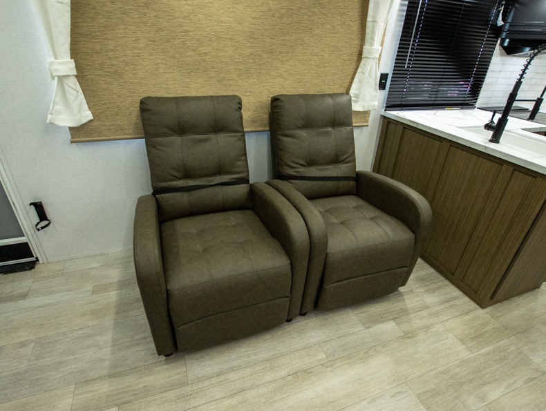 2026 Forest River Salem 27RK, $ 0