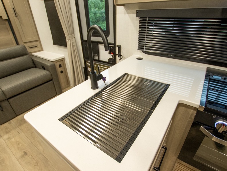 2026 Forest River Rockwood Mini Lite 2214S, $ 0