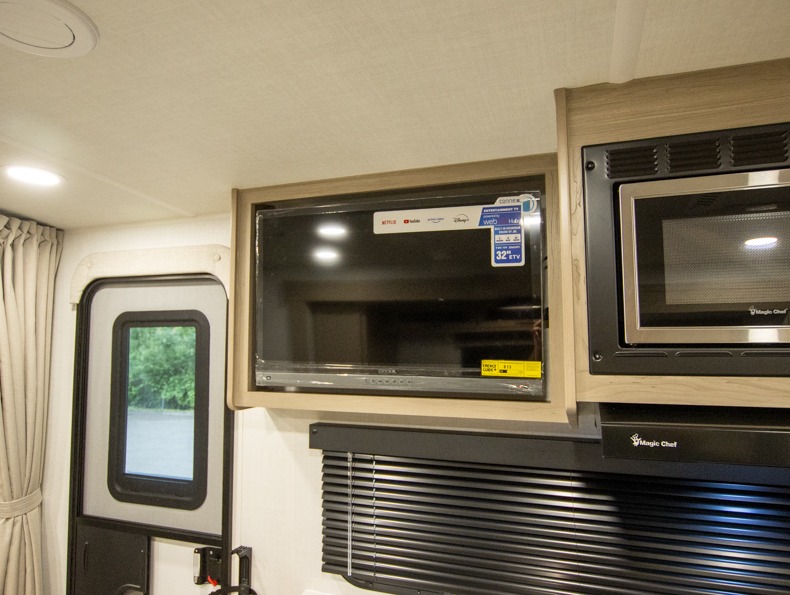 2026 Forest River Rockwood Mini Lite 2214S, $ 0