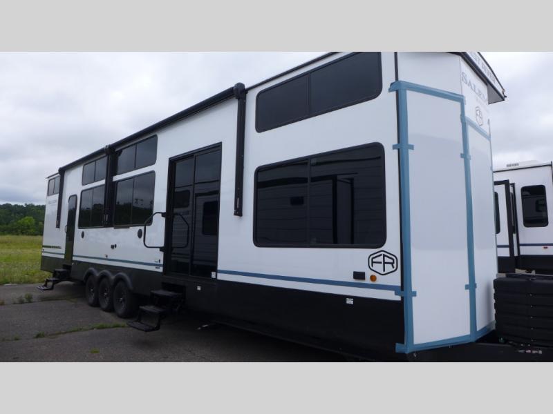 2026 Forest River Salem Grand Villa 44ZEN, $ 0