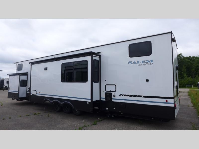 2026 Forest River Salem Grand Villa 44ZEN, $ 0