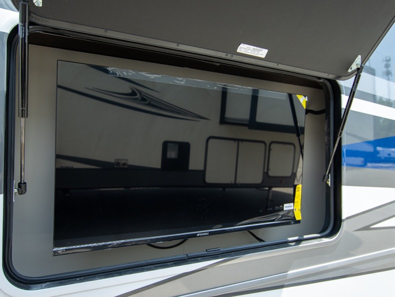 2026 Forest River Riverstone 421FK, $ 0