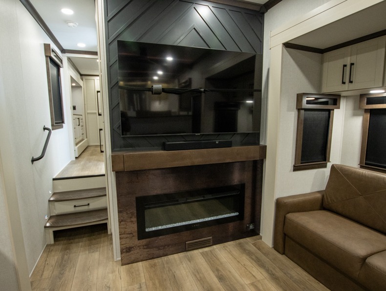 2026 Forest River Riverstone 421FK, $ 0