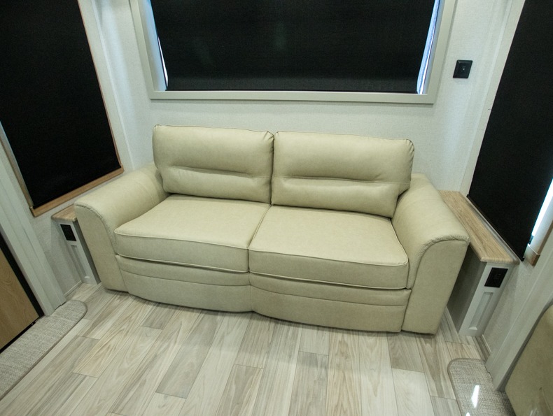 2026 Forest River Sandpiper Destination Trailers 3, $ 0