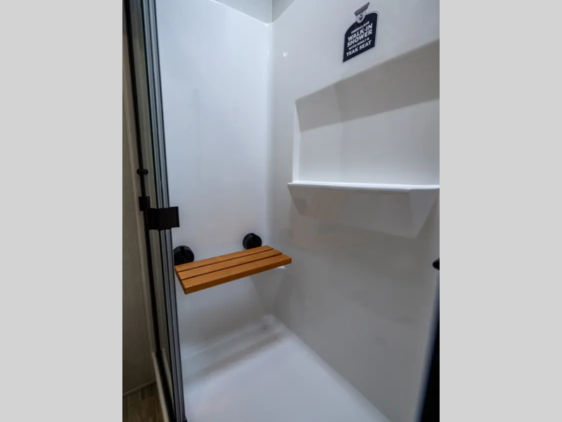 2026 Forest River Sandpiper 3990FL, $ 0